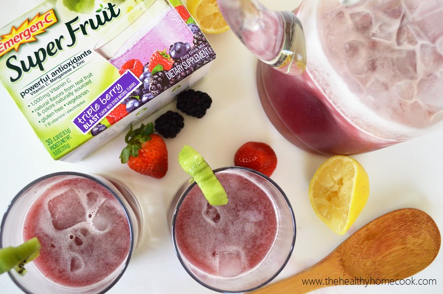 Treat yourself with this Super Fruit Agua Fresca and stay on track with your health throughout the holidays!