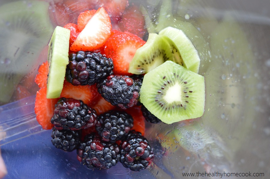 Treat yourself with this Super Fruit Agua Fresca and stay on track with your health throughout the holidays!