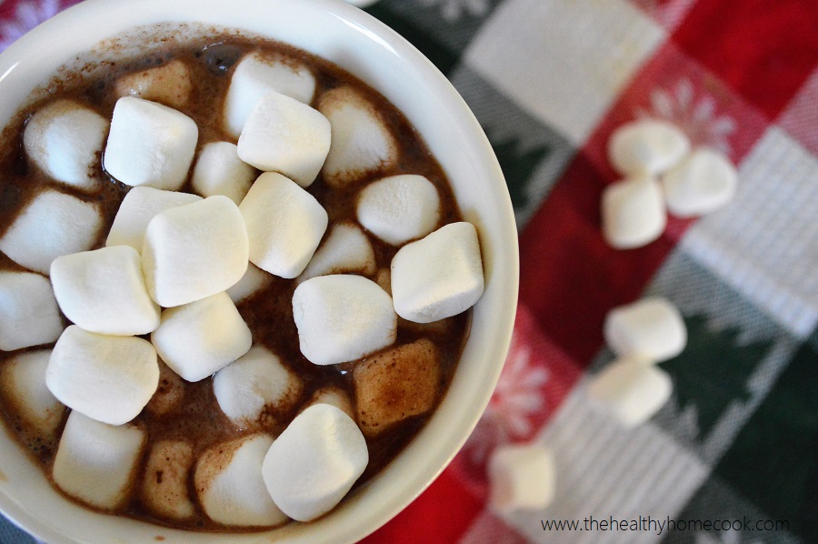 What sweeter way to enjoy Christmas than with this {Dairy Free} Toasted Marshmallow Hot Cocoa Cocktail?