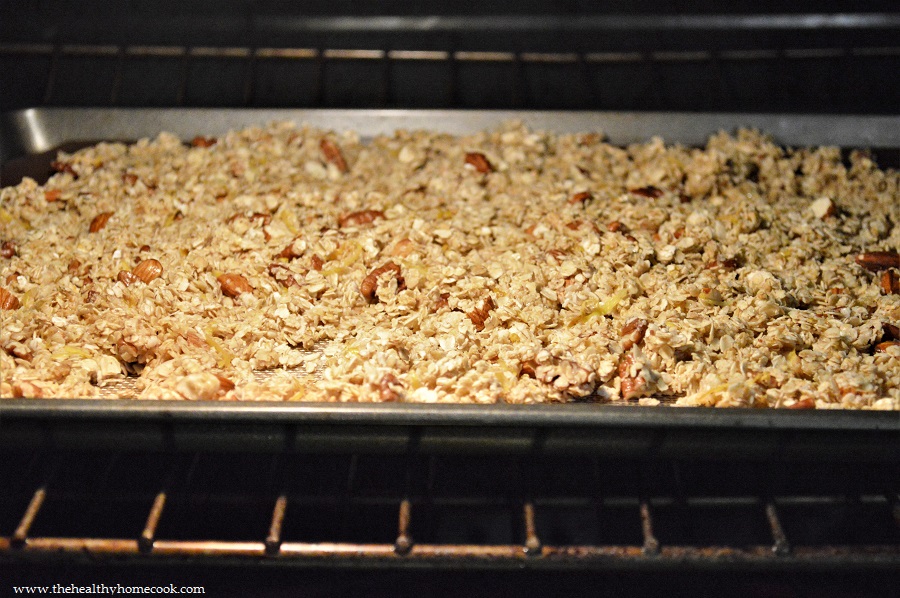 Crunchy, tangy and slightly salty, this Lemon Zest Granola will wake all your senses in the morning.