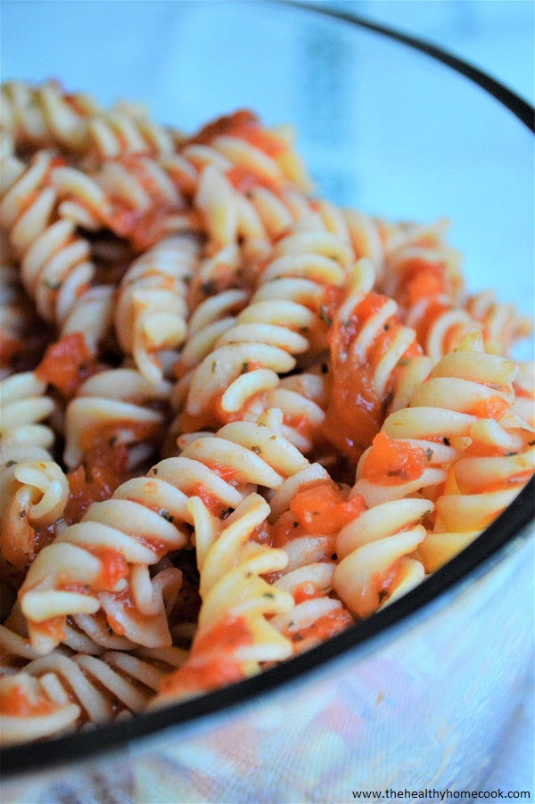 Nothing beats this light and flavorful Roasted Red Bell Pepper Pasta!