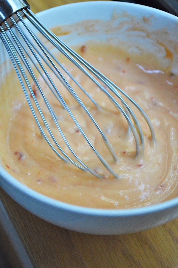 Bang Bang Salmon: A perfectly delicious and healthy version of everyone's favorite appetizer.