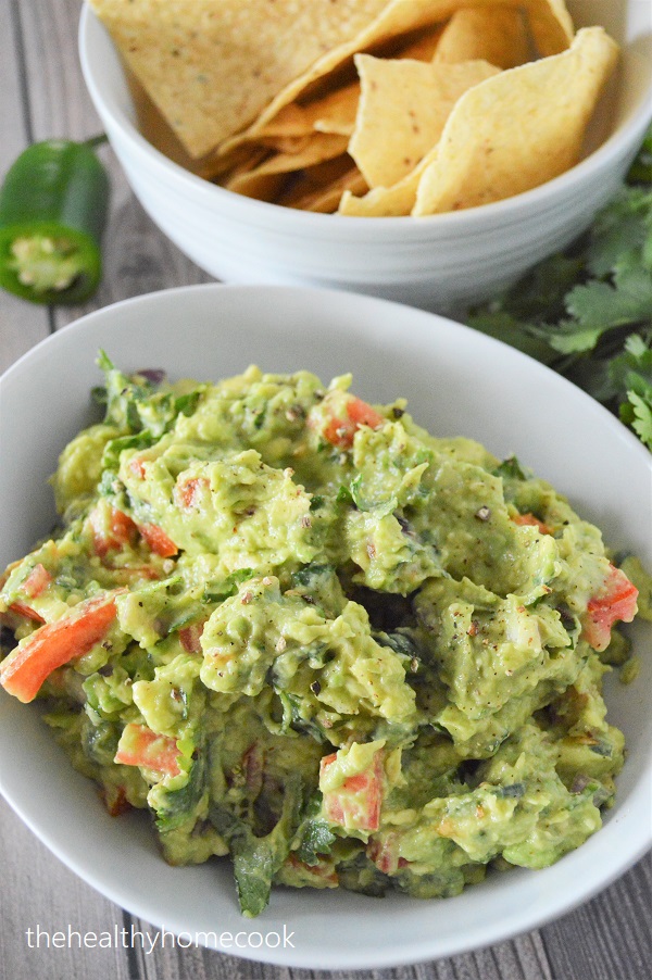 This homemade guacamole is simple, fresh and super delicious!