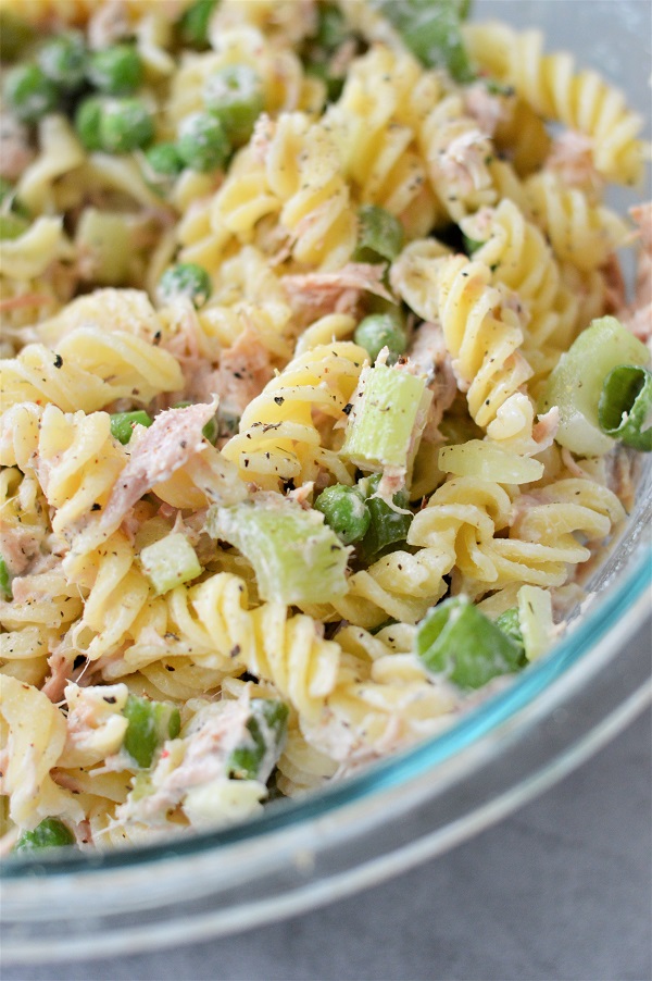 You will love this creamy and delicious Tuna Pasta Salad for a quick meal that is sure to hit the spot.