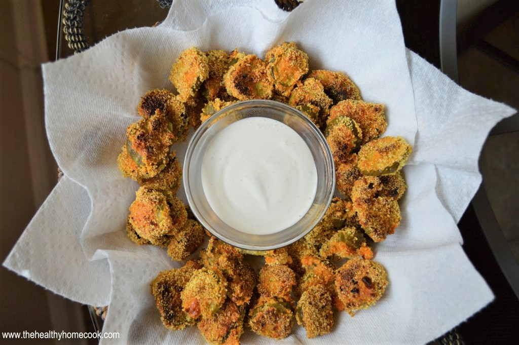 These Homemade Baked Pickle Chips are crunchy, tangy and the PERFECT way to satisfy your snack craving!
