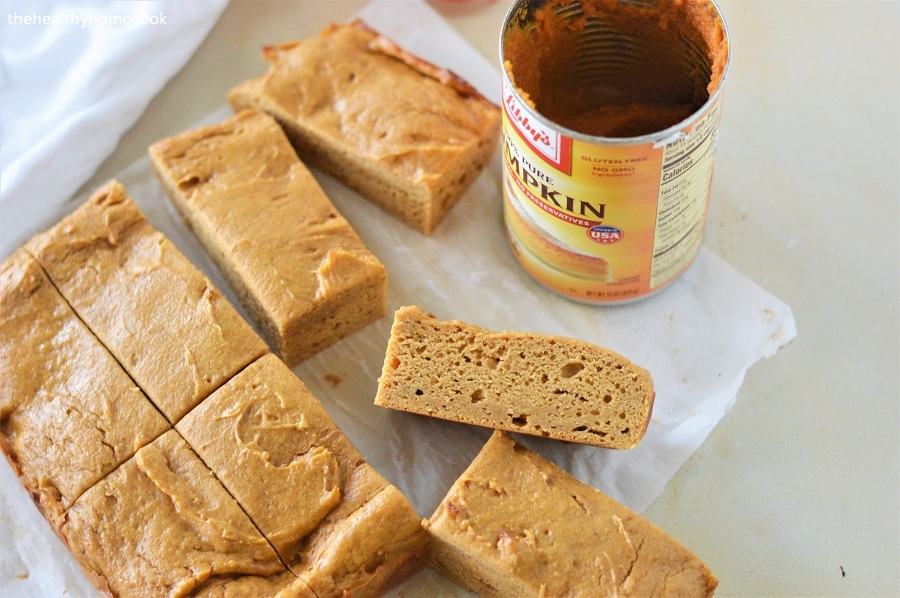Introducing your new favorite fall recipe. These delicious, easy to make, Homemade Pumpkin Protein Bars are the perfect snack on the go!