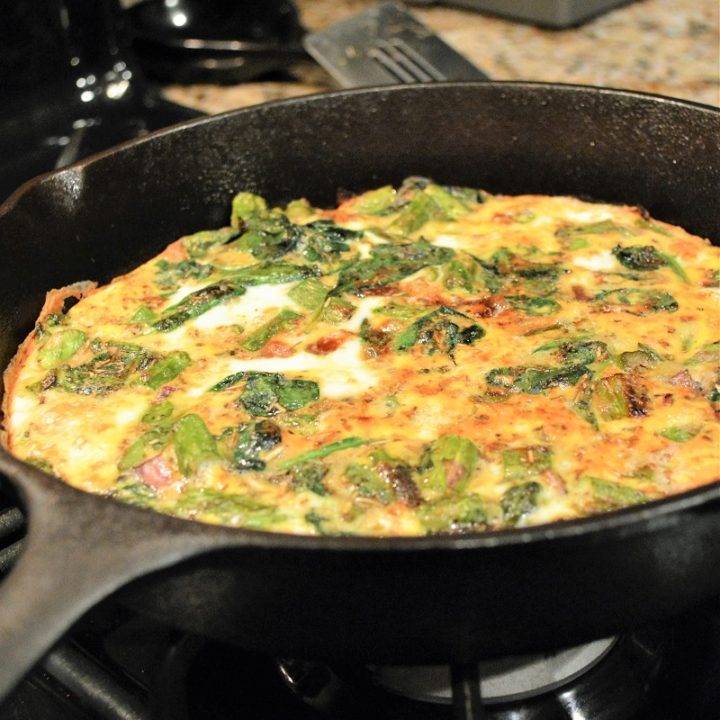 There is no better way to eat your greens than in this Asparagus & Spinach Frittata!