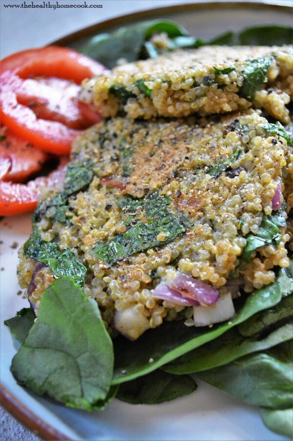 Spend less time worrying about what to cook for dinner and make these simple, healthy Spinach Quinoa Cakes.  They are delicious, budget friendly, and family friendly.