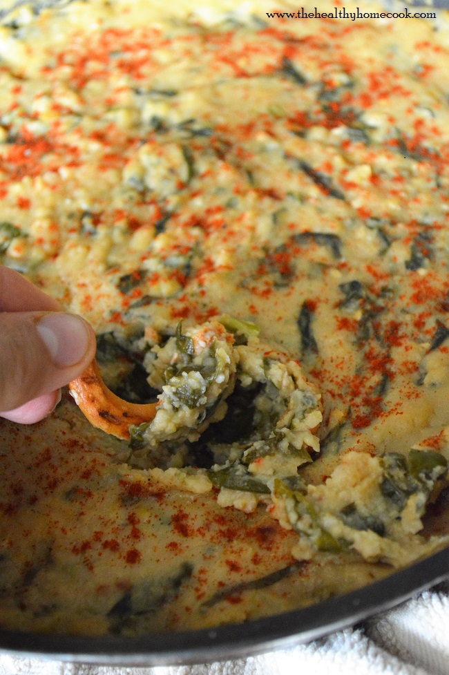 My Dairy Free Baked Spinach & Bean Dip is the perfect appetizer for entertaining.  It's warm, creamy, spicy and great for any party.  