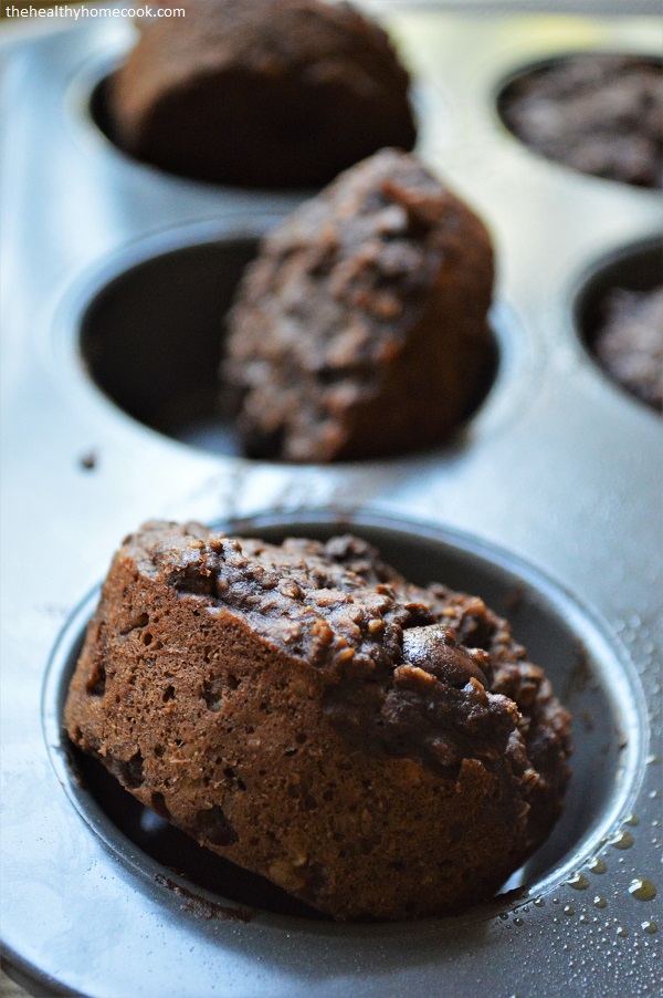 Coffee break, snack time, breakfast...there is never a wrong time for Vegan Double Chocolate Oat Muffins.