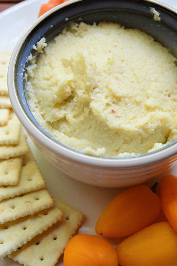 Oven Roasted Cauliflower Hummus: A chickpea free recipe with all the texture and flavor of traditional hummus.