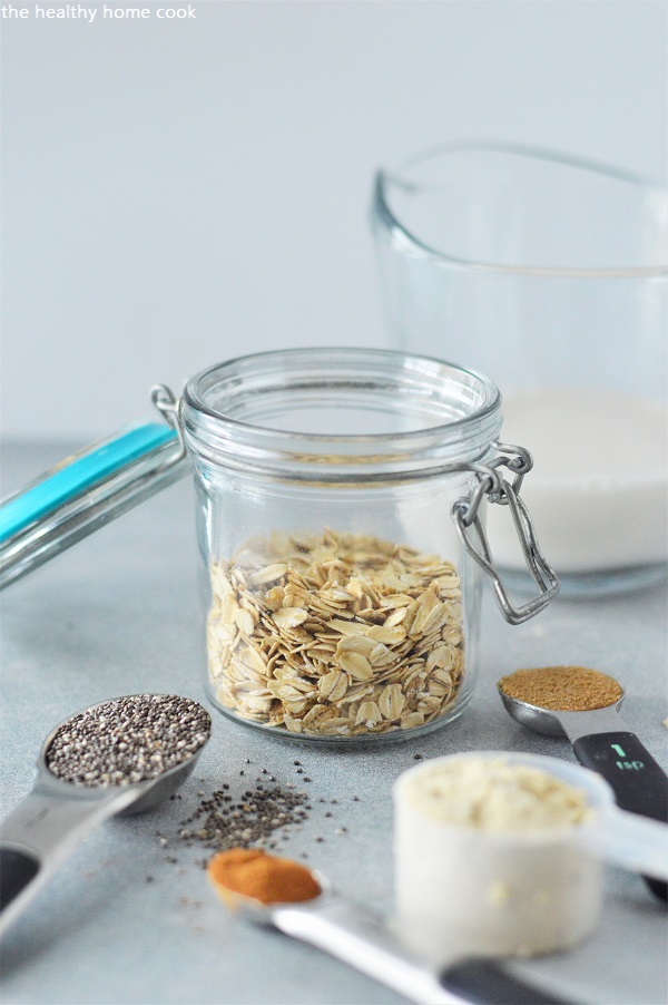 Cinnamon Roll Protein Overnight Oats - The Healthy Home Cook