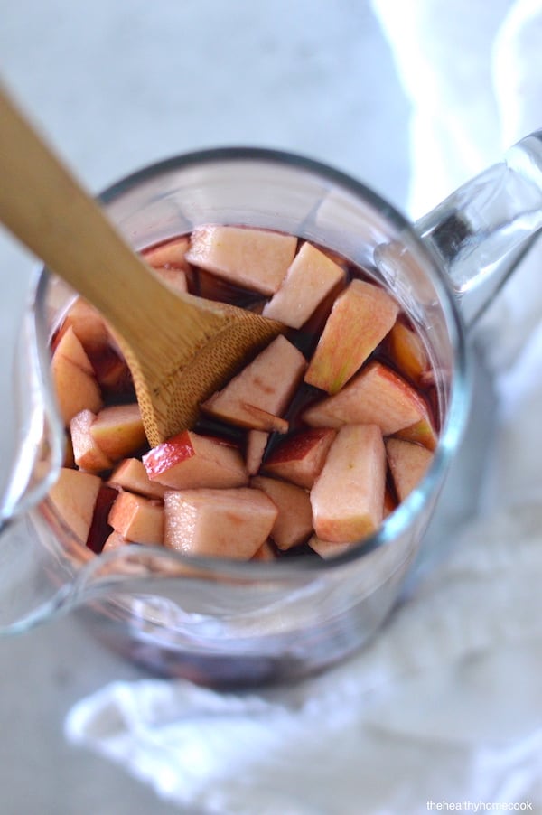 This year, mix up your usual party drinks and try this Apple Cider Fall Sangria. Full of fresh apples, sparkling apple cider and a hint of cinnamon, this is one drink that will sure be the hit of your holiday celebration.