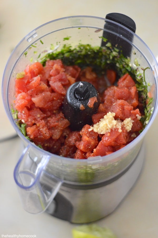 This recipe requires just a few simple ingredients blended together to create an absolutely irresistible homemade salsa.
