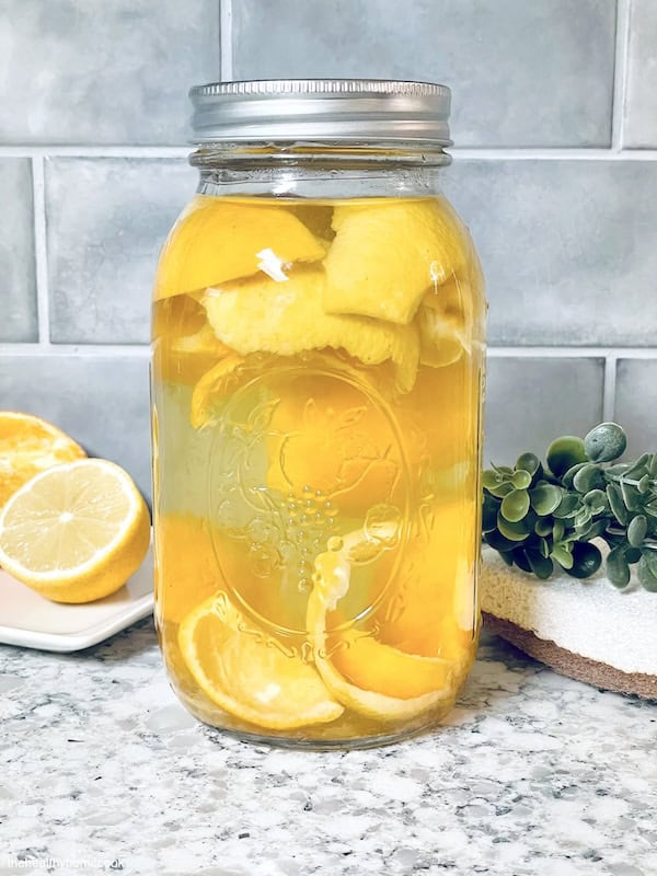 Next time you're the mood to deep clean your house, get to work with this easy, homemade Citrus Vinegar Cleaner.