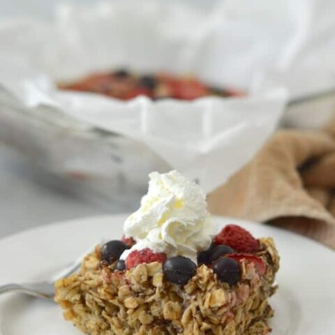 Breakfast lovers, this one is for you! My Berry Baked Oatmeal is the ultimate, fruity morning dish everyone will love.