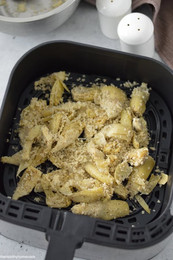 You have to make these mouthwatering Air Fryer Artichoke Hearts. Lightly breaded, golden brown, and ready in less than 10 minutes!