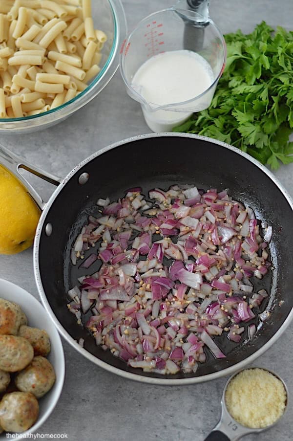 You’ll love this easy, 30-minute pasta for any day of the week! Every bite is pure comfort—hearty, satisfying, and bursting with flavor.