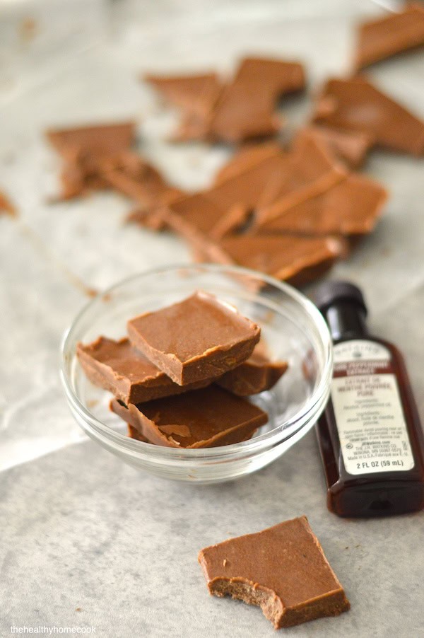 Just one bowl, 5 minutes, and a few simple ingredients and you have prepared the BEST Peppermint Protein Freezer Fudge in the world!