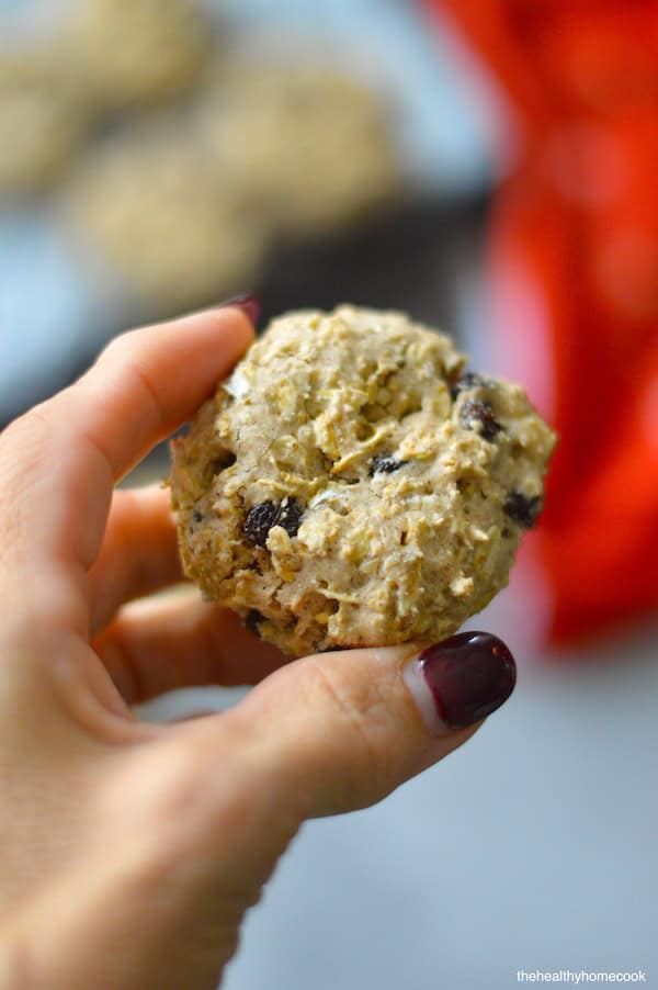 Soft and chewy, loaded with oats and raisins ~ these {Gluten Free} Oatmeal Raisin Cookies are the stuff childhood cookie memories are made of.