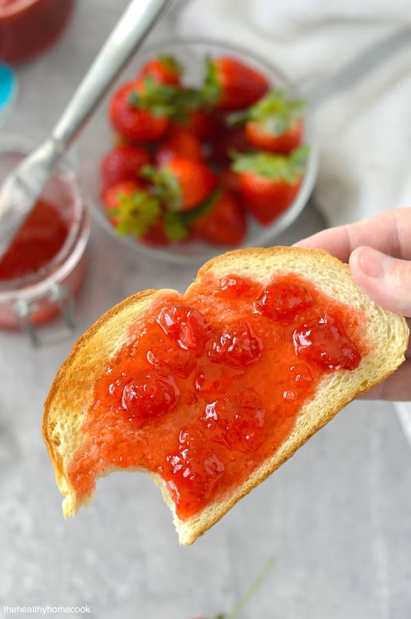 Learn how to create fresh, flavorful jam with this Easy Strawberry Jam recipe. Save money and enjoy natural jam anytime.